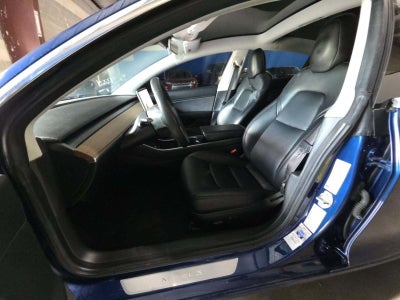 2019 Tesla Model 3 Base