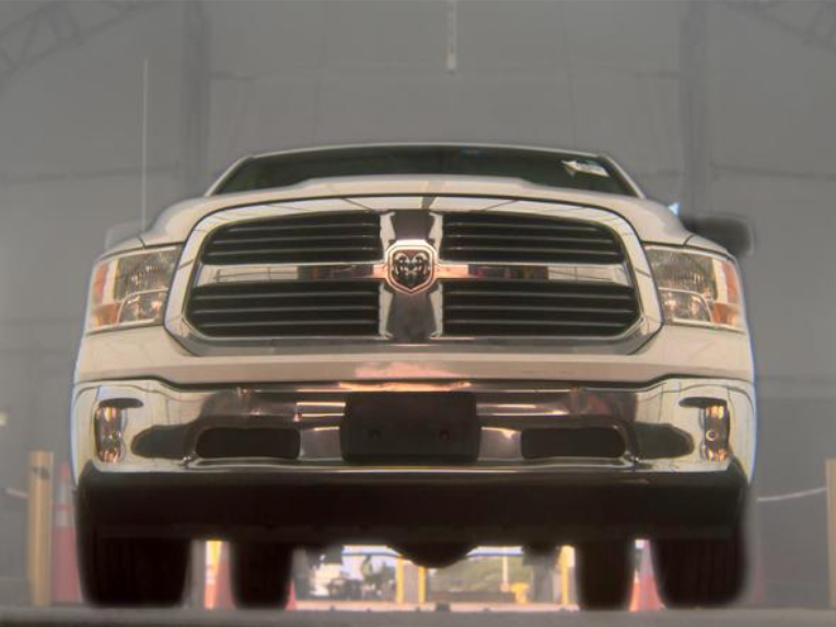 2013 RAM 1500 SLT