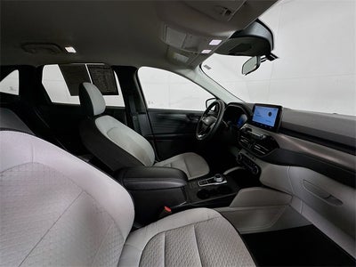 2023 Ford Escape Hybrid Active