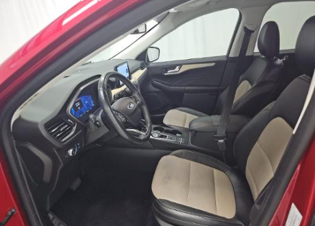 2021 Ford Escape Titanium