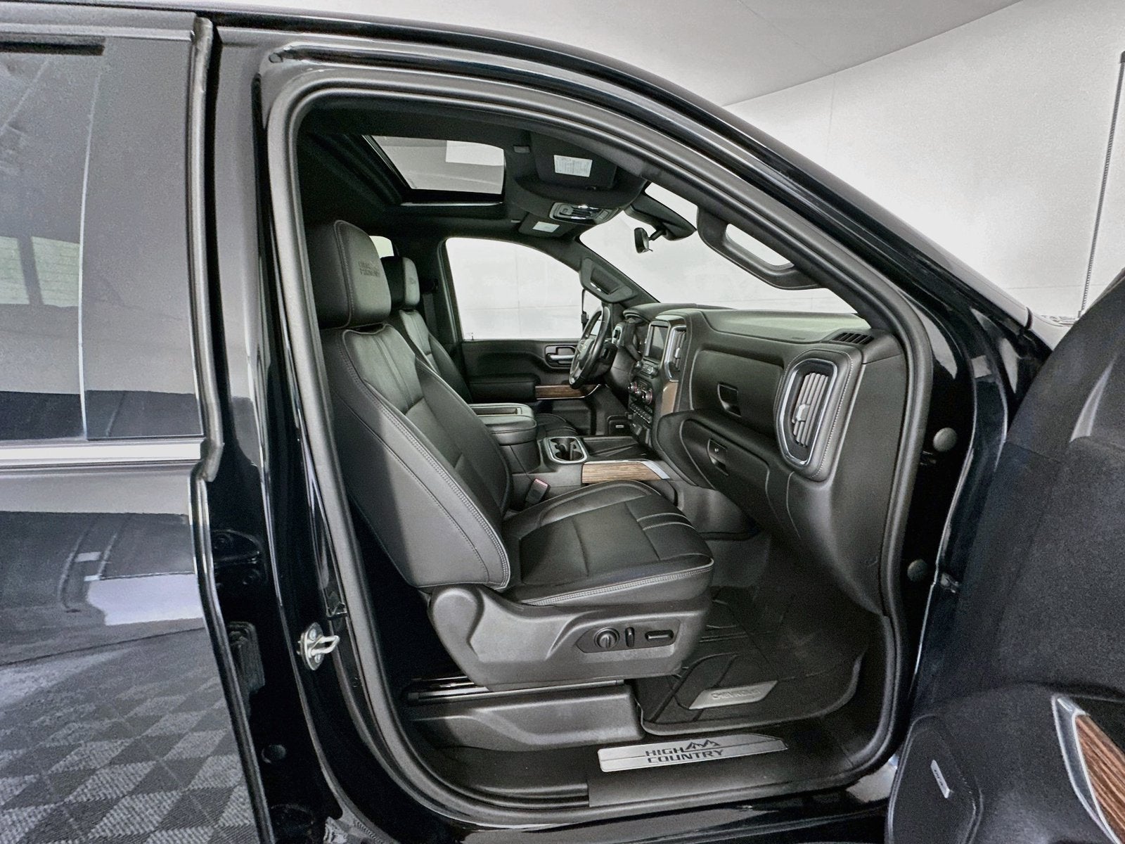 2020 Chevrolet Silverado 2500HD High Country