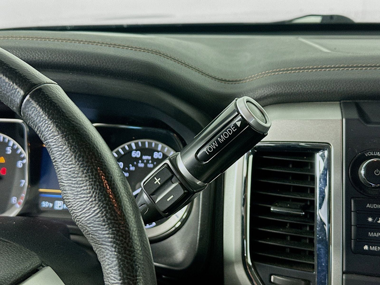 2019 Nissan Titan SL