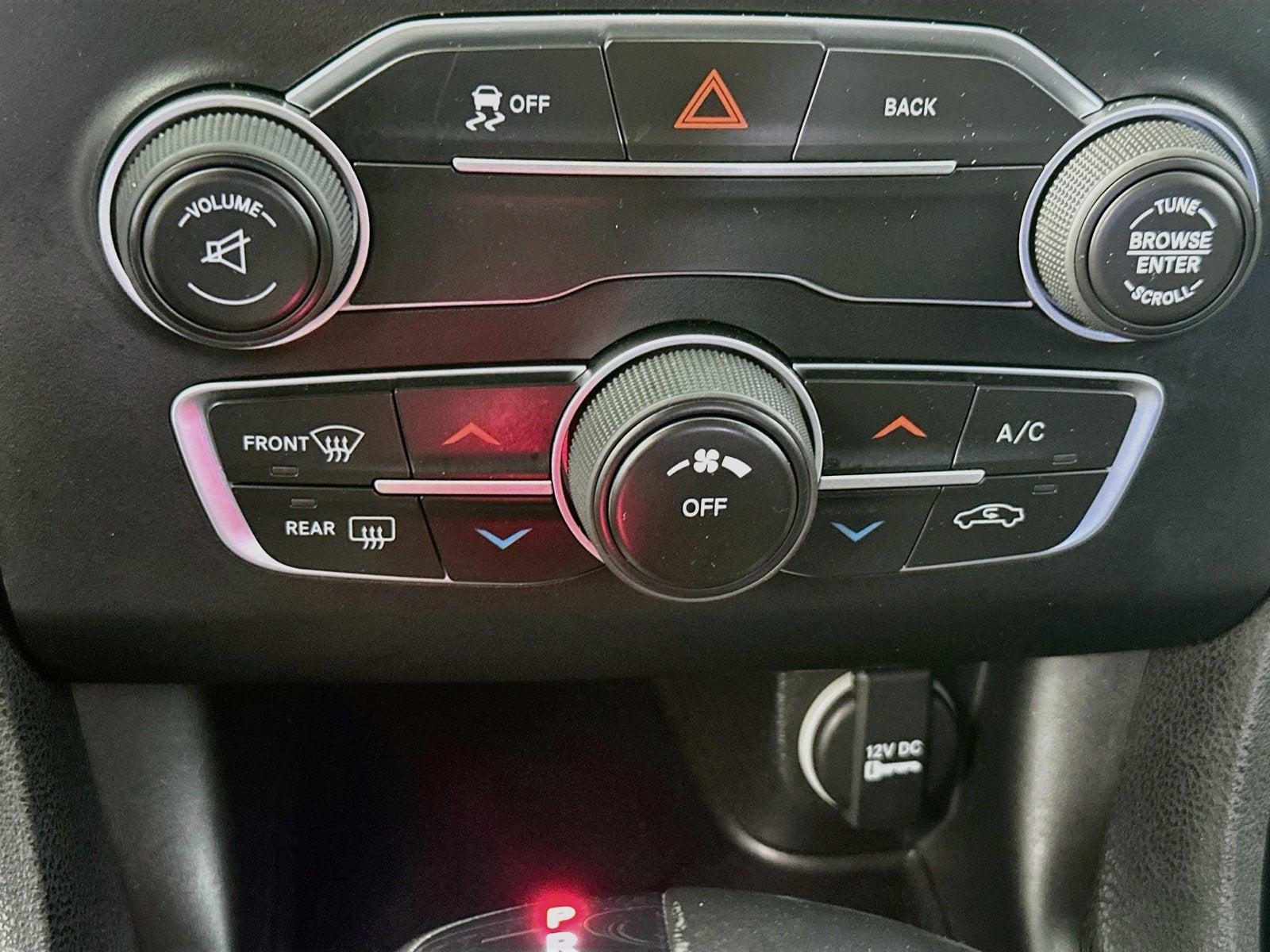 2015 Dodge Charger SE