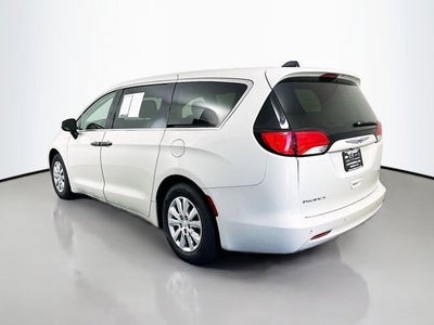 2019 Chrysler Pacifica L