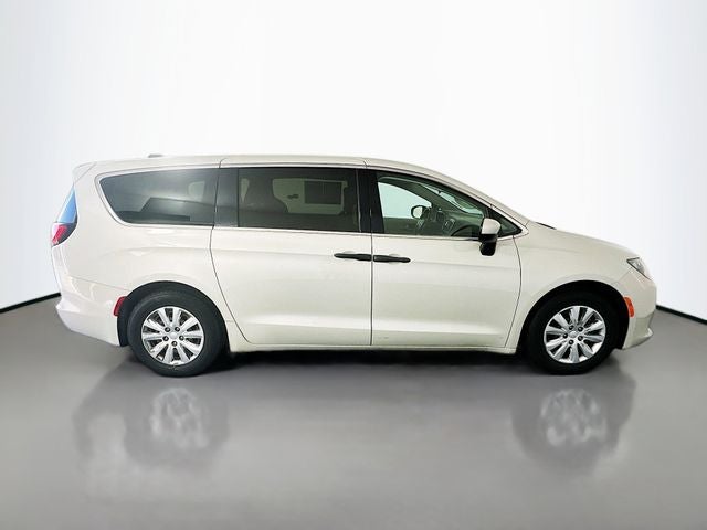 2019 Chrysler Pacifica L