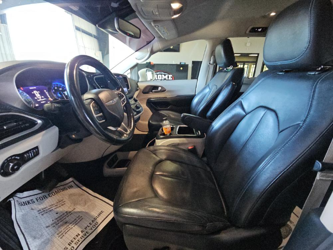 2021 Chrysler Pacifica Touring L