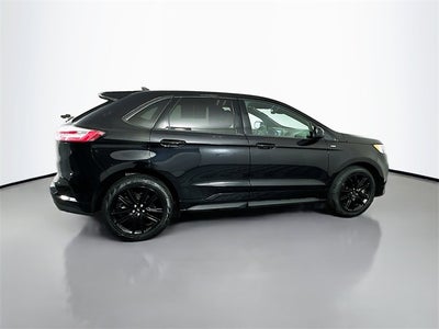 2021 Ford Edge ST Line
