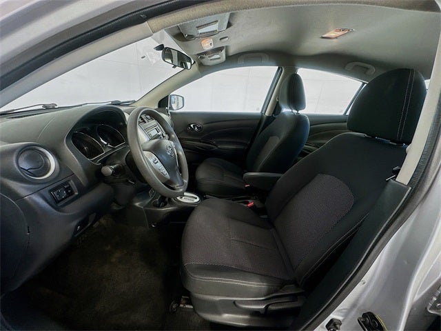 2017 Nissan Versa 1.6 SV
