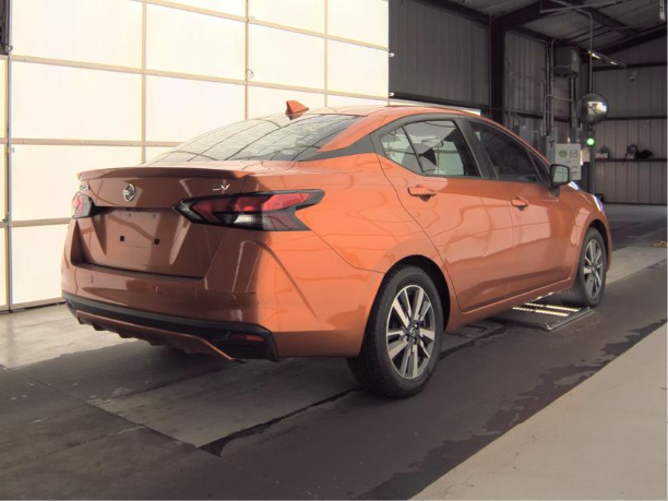 2020 Nissan Versa 1.6 SV