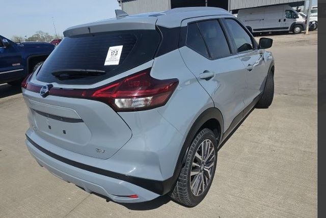 2021 Nissan Kicks SV
