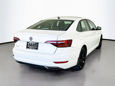 2019 Volkswagen Jetta R-Line