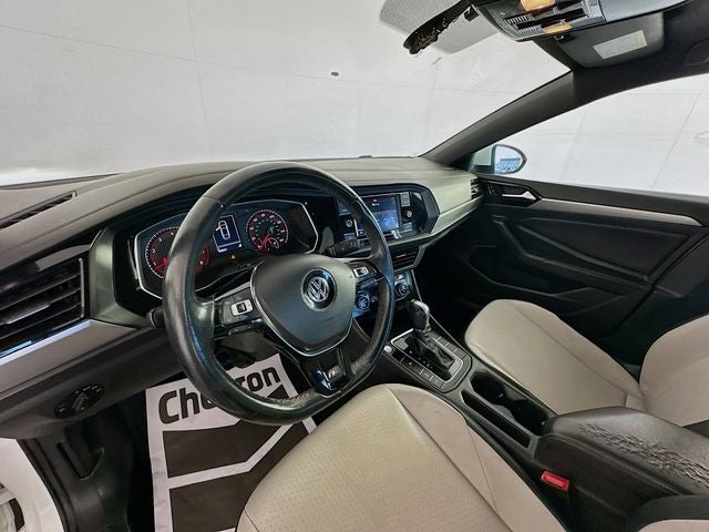 2019 Volkswagen Jetta R-Line