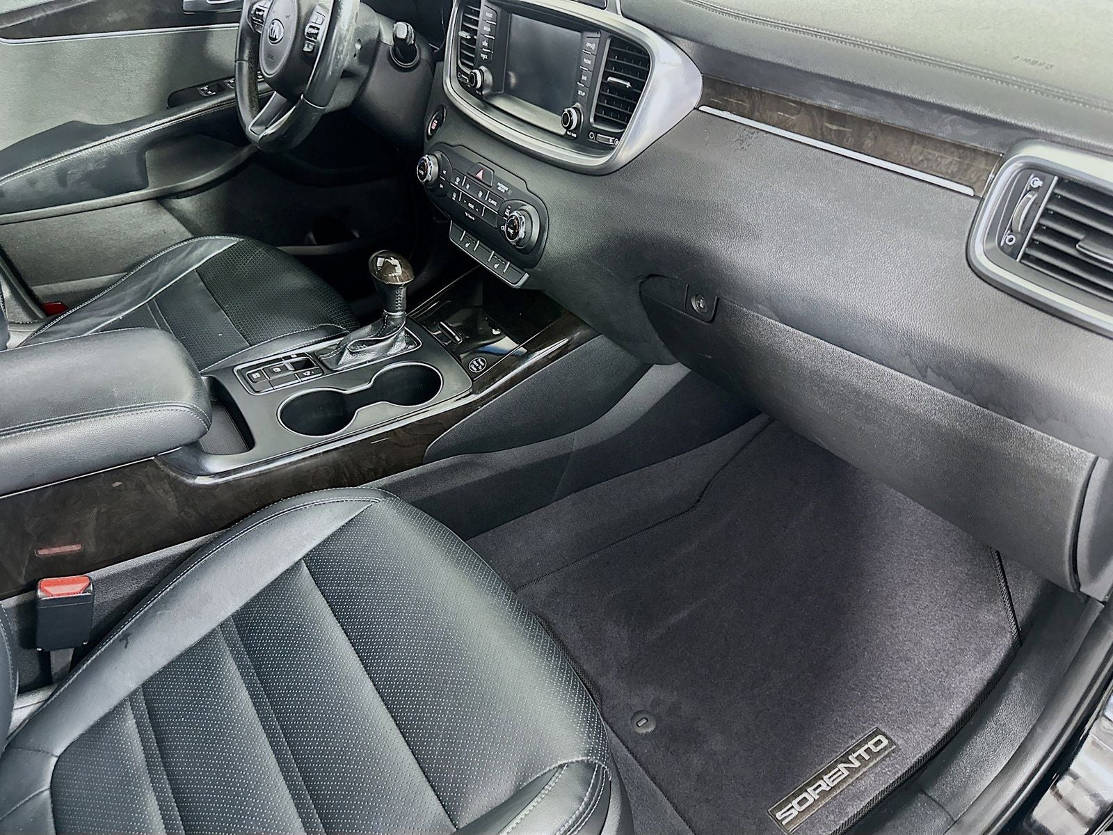2017 Kia Sorento EX