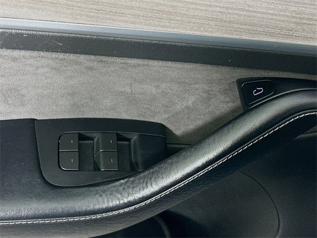 2022 Tesla Model 3 Base