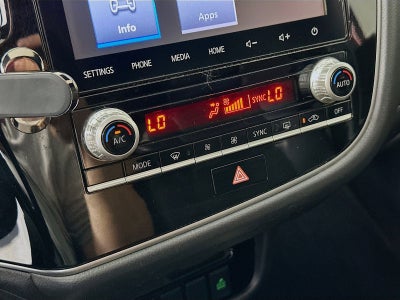 2020 Mitsubishi Outlander SP