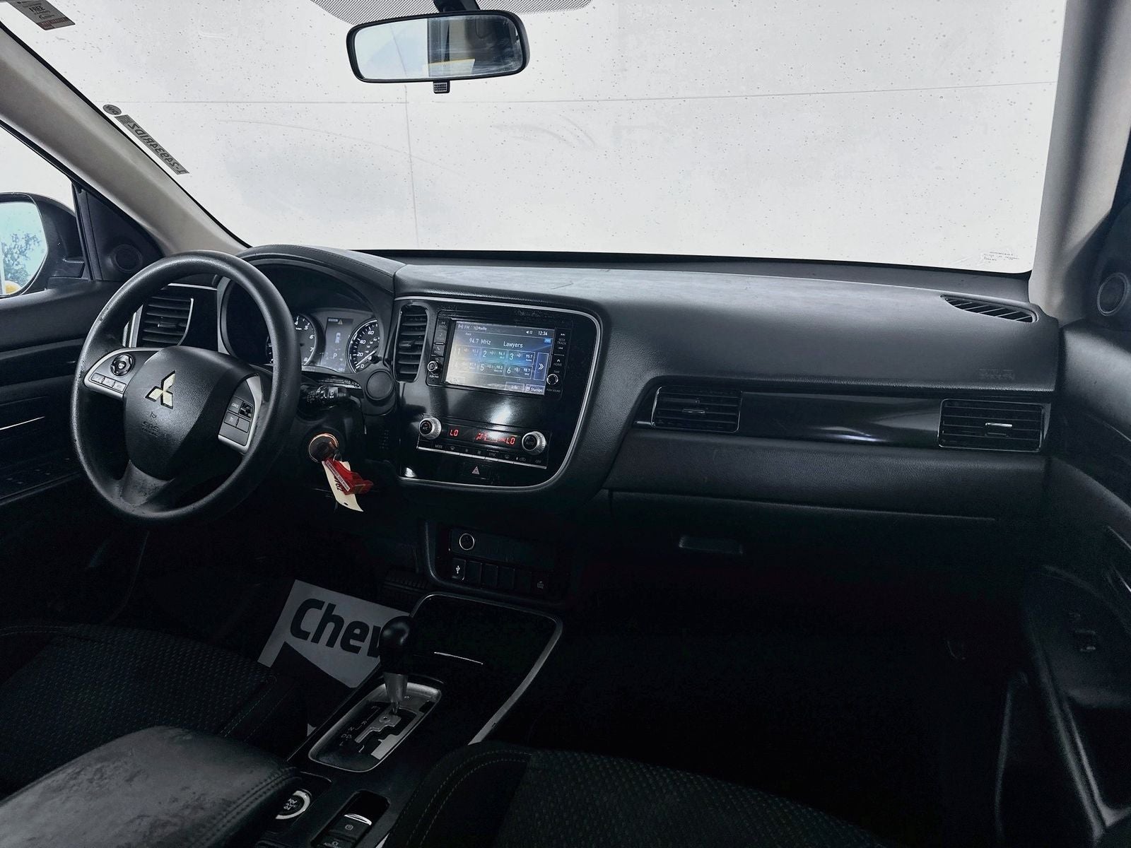 2020 Mitsubishi Outlander ES