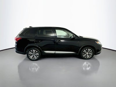2020 Mitsubishi Outlander ES