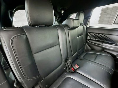 2019 Mitsubishi Outlander PHEV Base