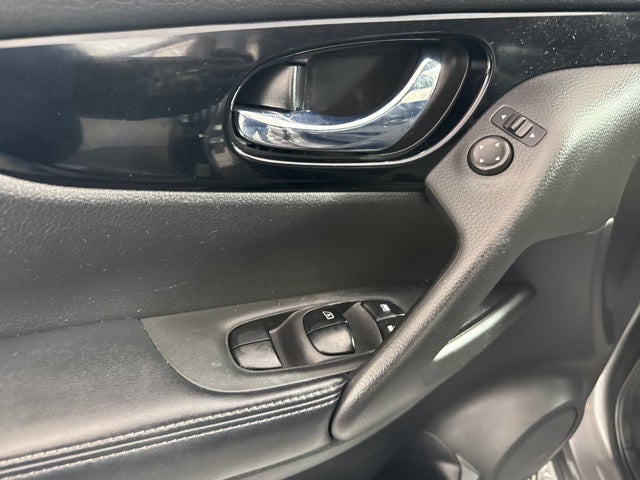 2018 Nissan Rogue Sport SV