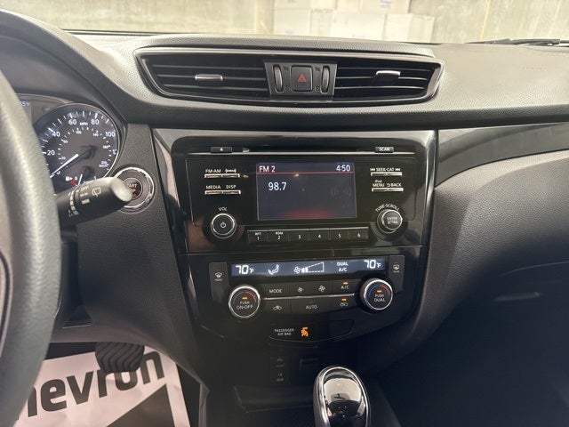 2018 Nissan Rogue Sport SV