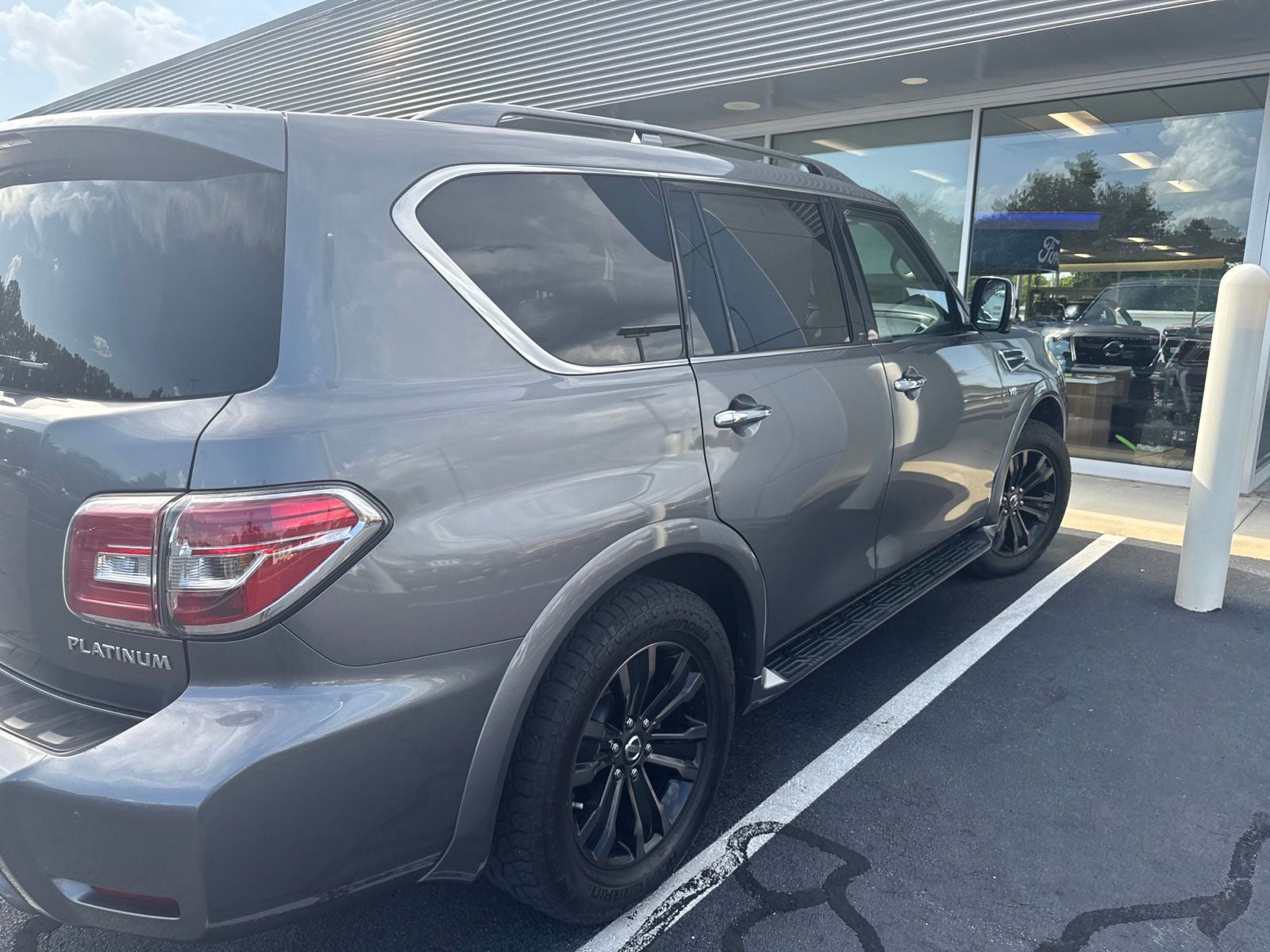 2020 Nissan Armada Platinum