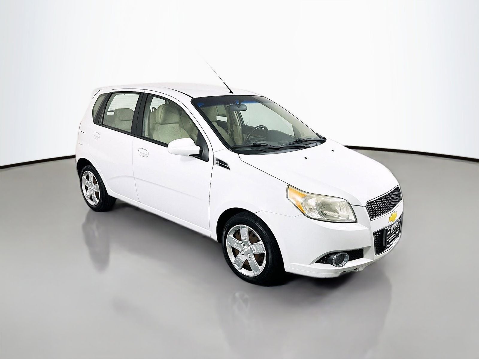 2011 Chevrolet Aveo5 2LT