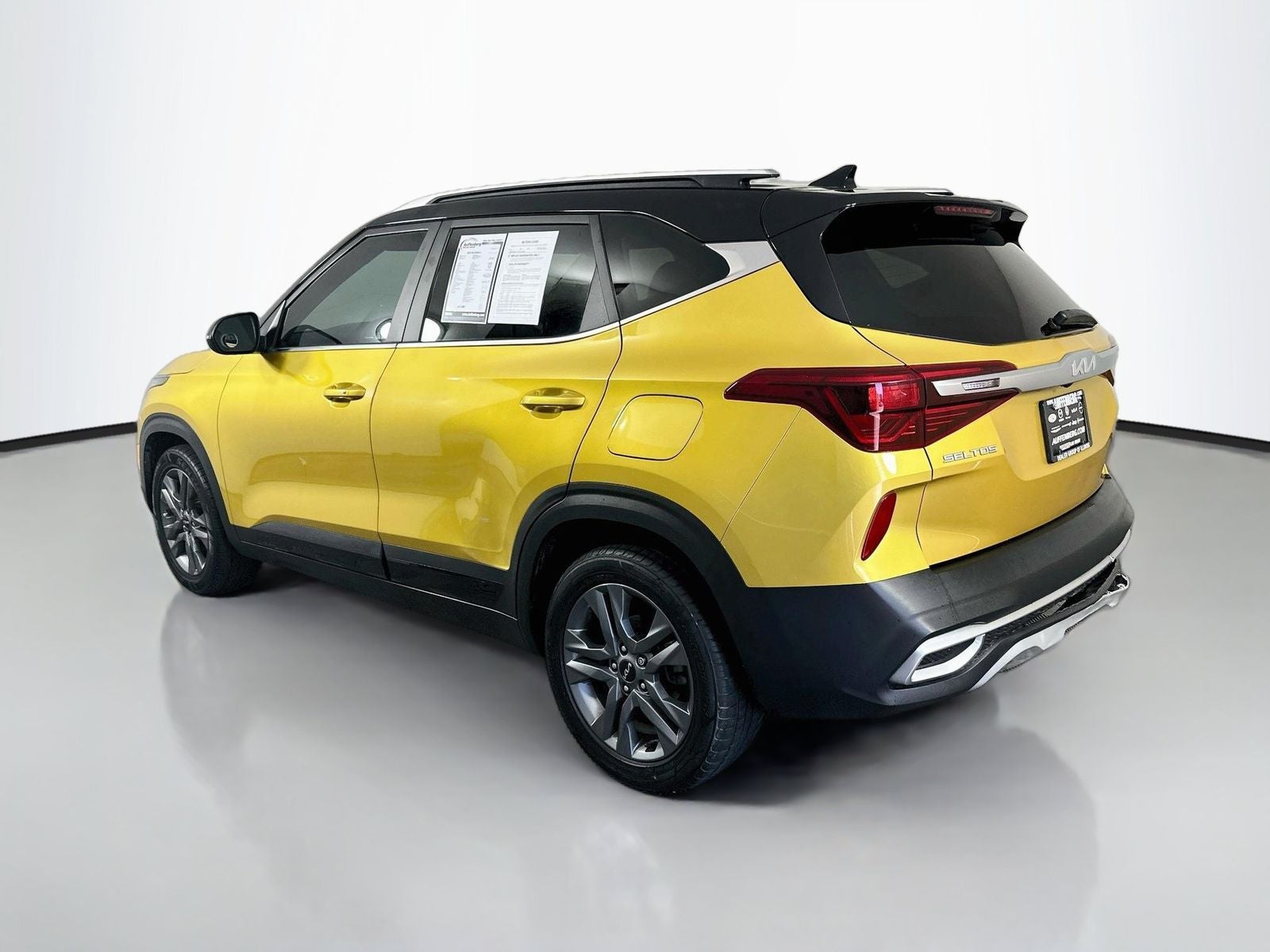 2023 Kia Seltos S