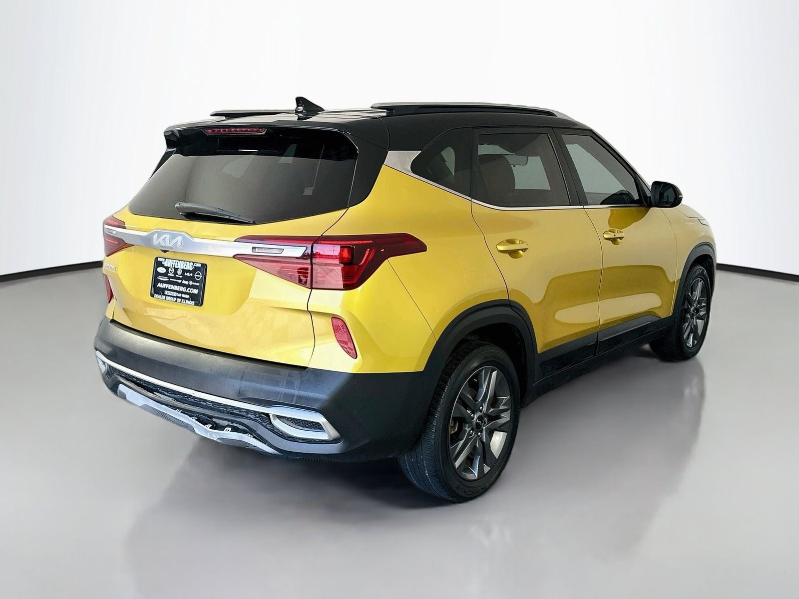 2023 Kia Seltos S