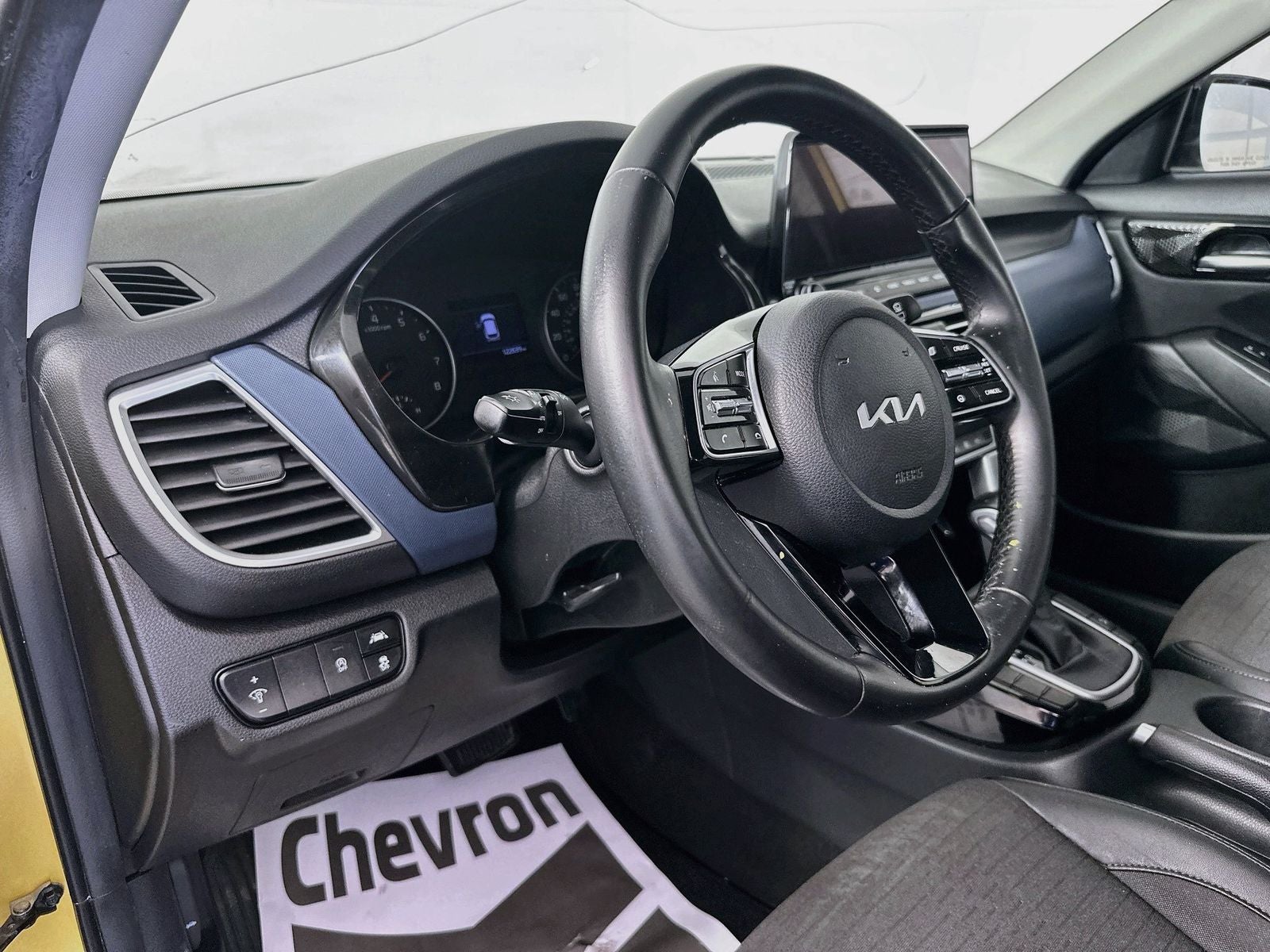 2023 Kia Seltos S