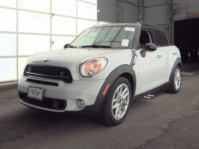 2016 MINI Cooper S Countryman Base