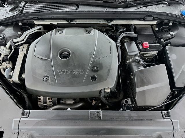 2017 Volvo S90 T6 Momentum