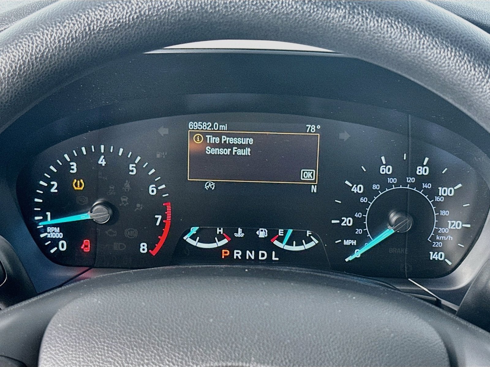 2020 Ford Escape SE