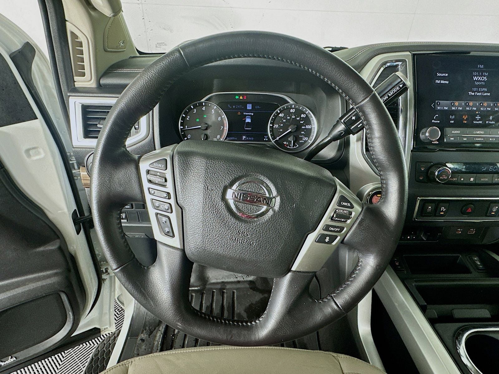 2021 Nissan Titan SL