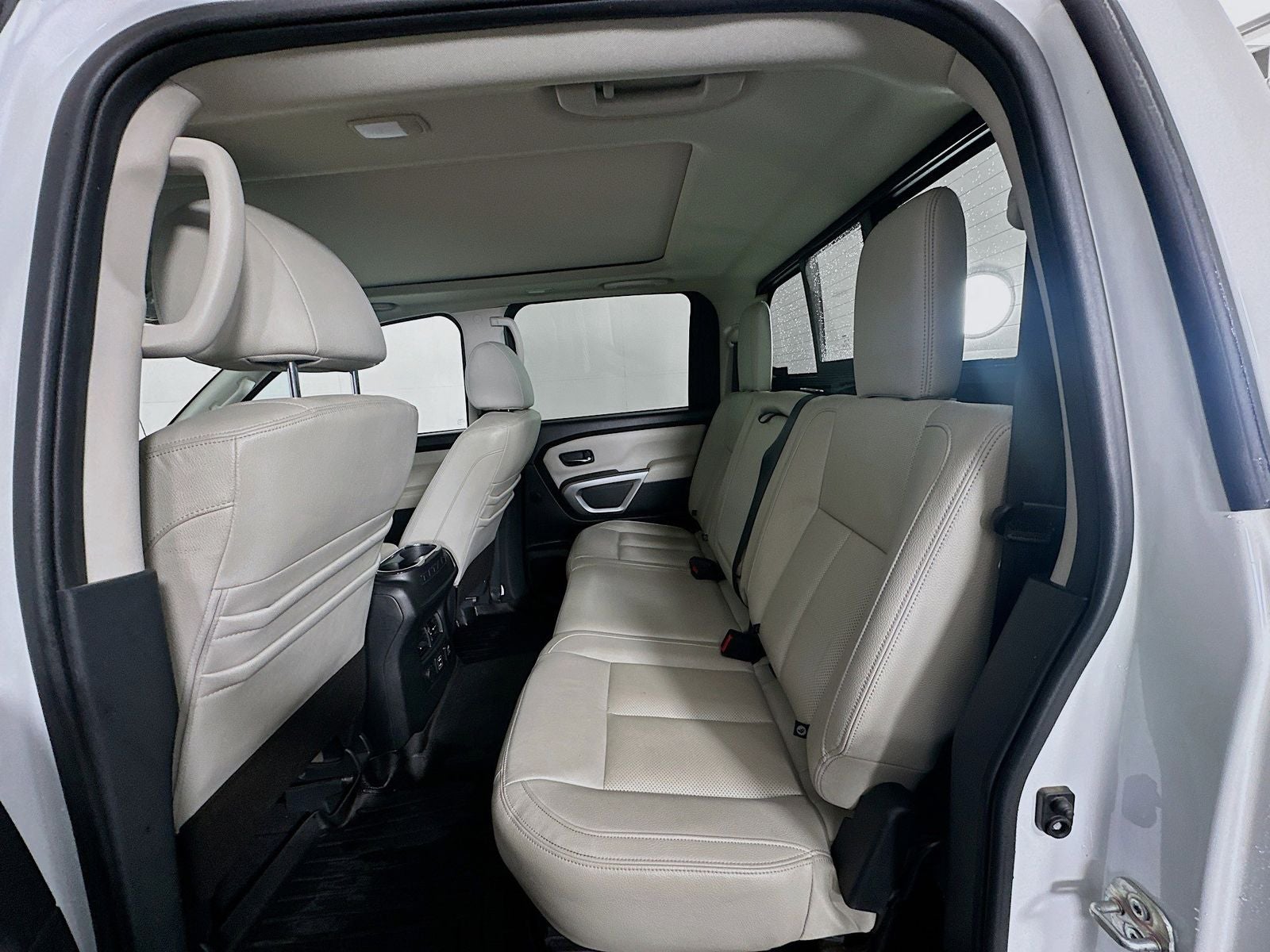 2021 Nissan Titan SL