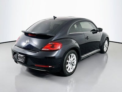 2018 Volkswagen Beetle 2.0T SE