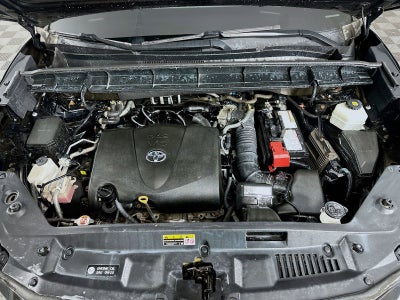 2020 Toyota Highlander LE