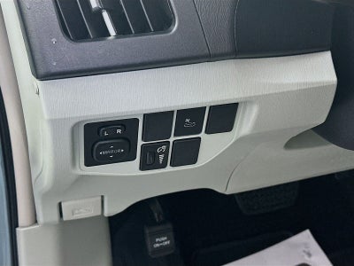 2015 Toyota Prius Three