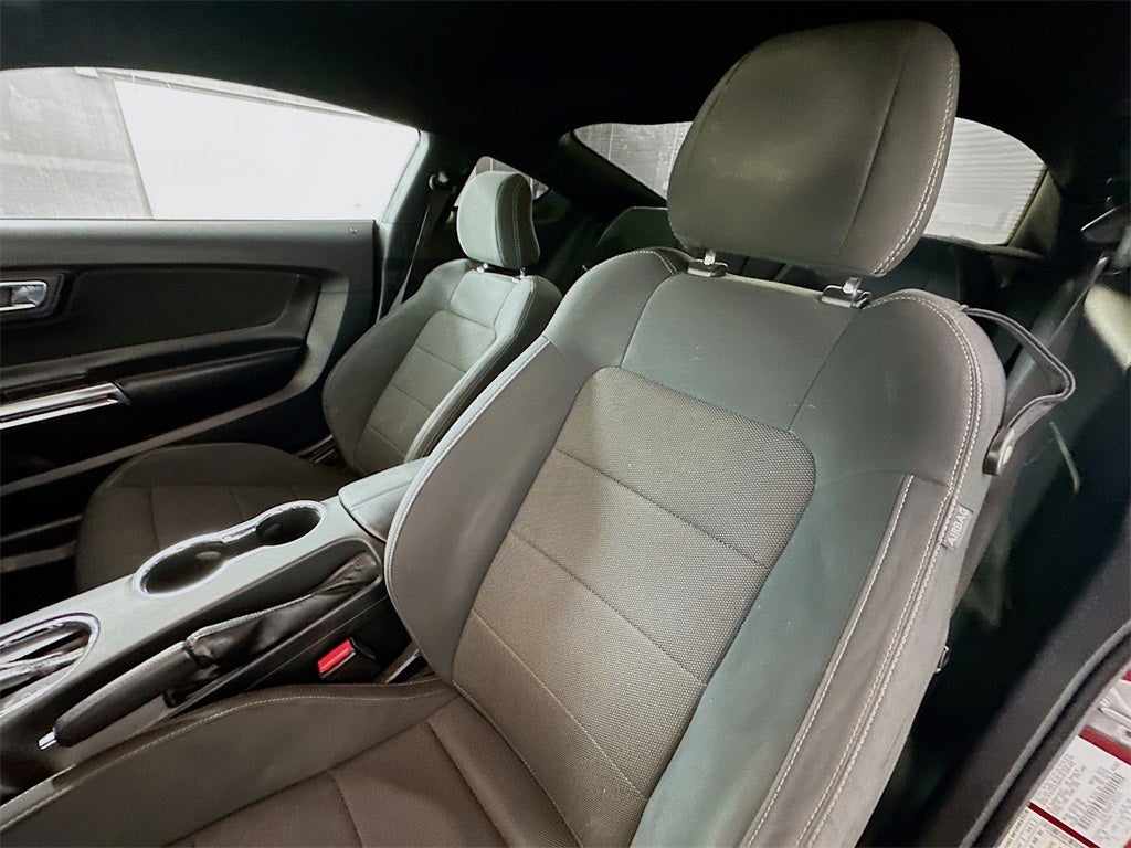 2015 Ford Mustang V6