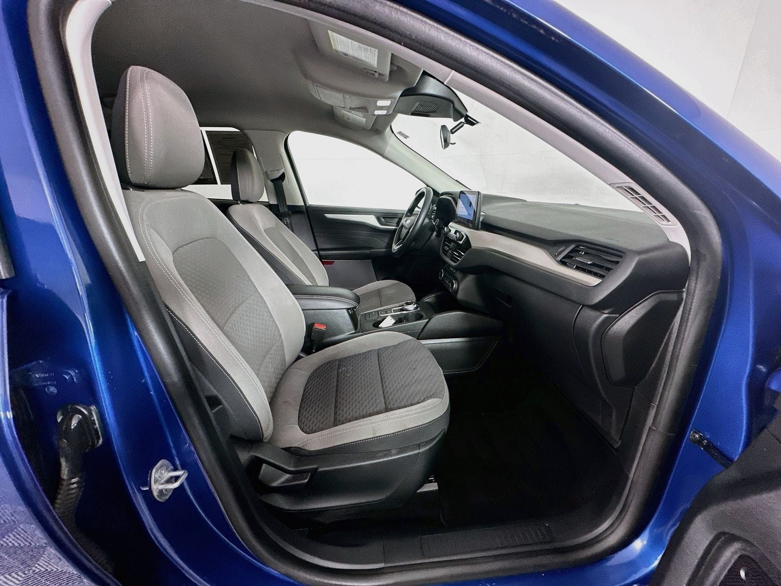 2022 Ford Escape Hybrid SE