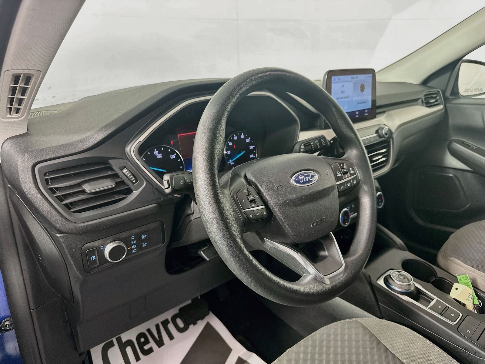 2022 Ford Escape Hybrid SE