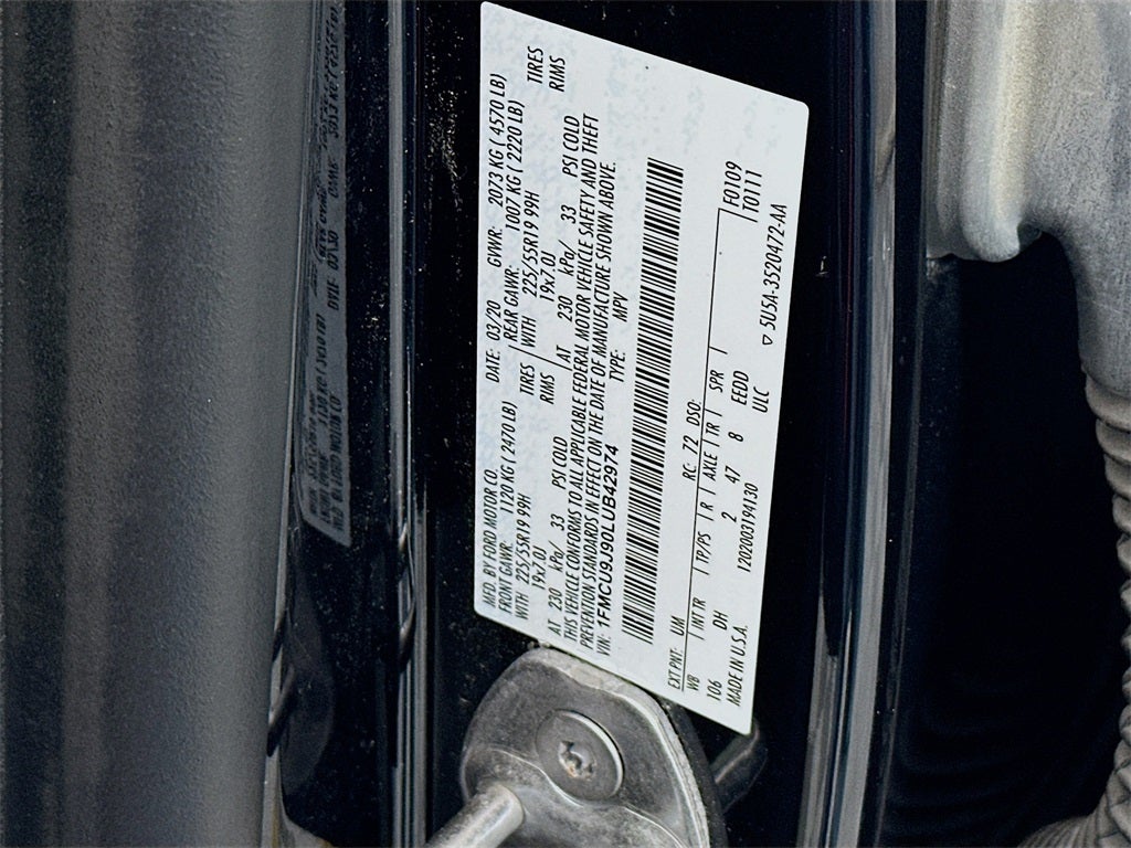 2020 Ford Escape Titanium