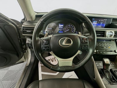 2017 Lexus IS 300