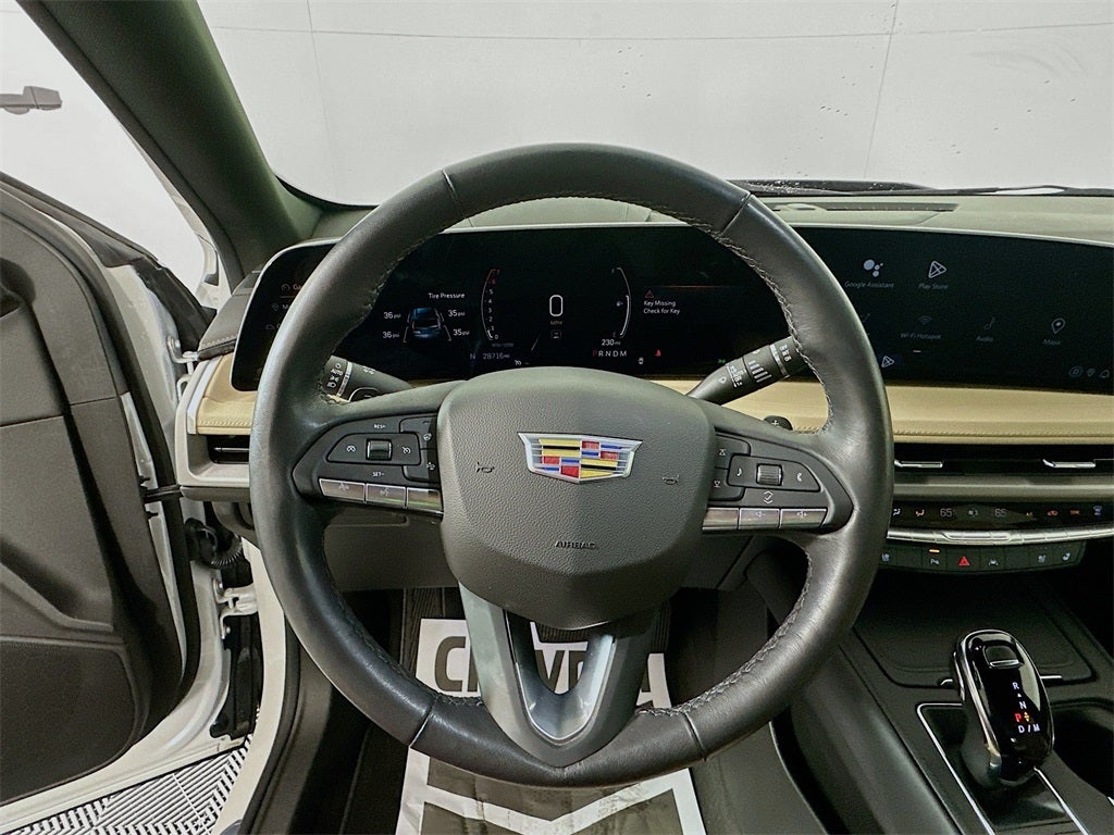 2024 Cadillac XT4 Premium Luxury