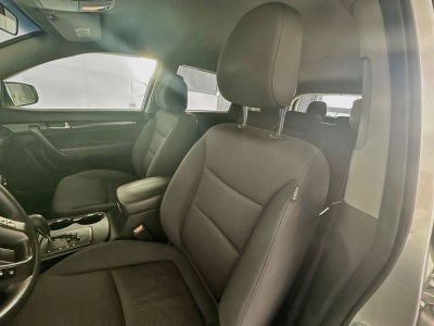 2011 Kia Sorento LX