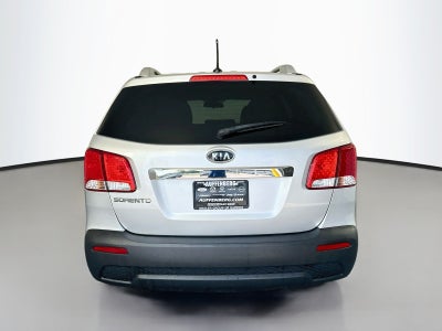 2011 Kia Sorento LX