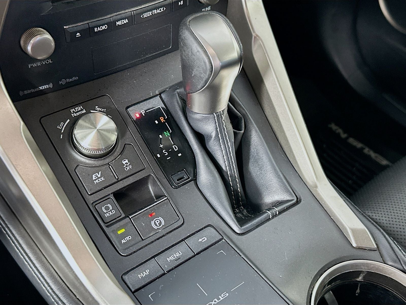 2020 Lexus NX 300h