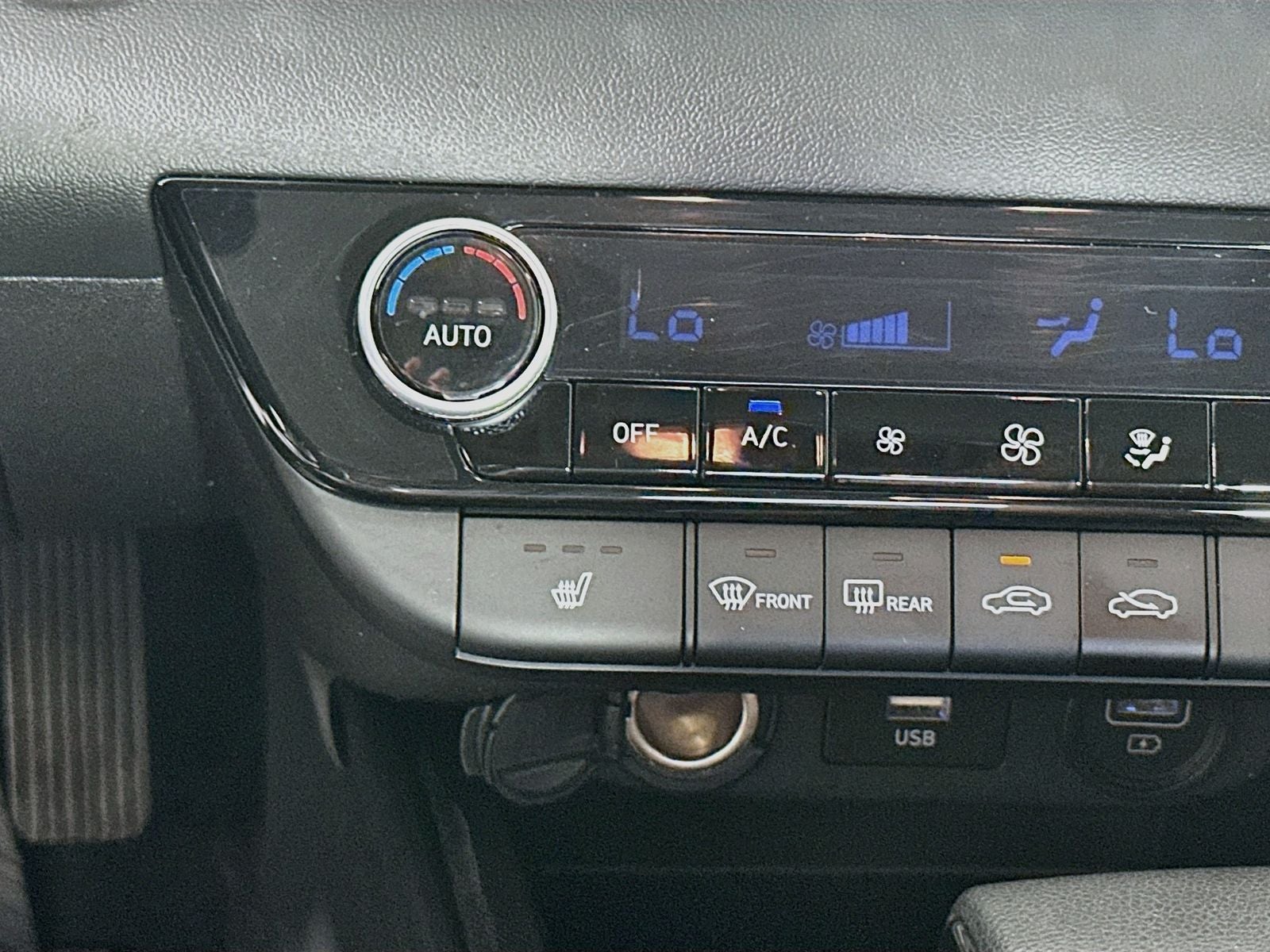 2023 Hyundai Elantra Hybrid Blue