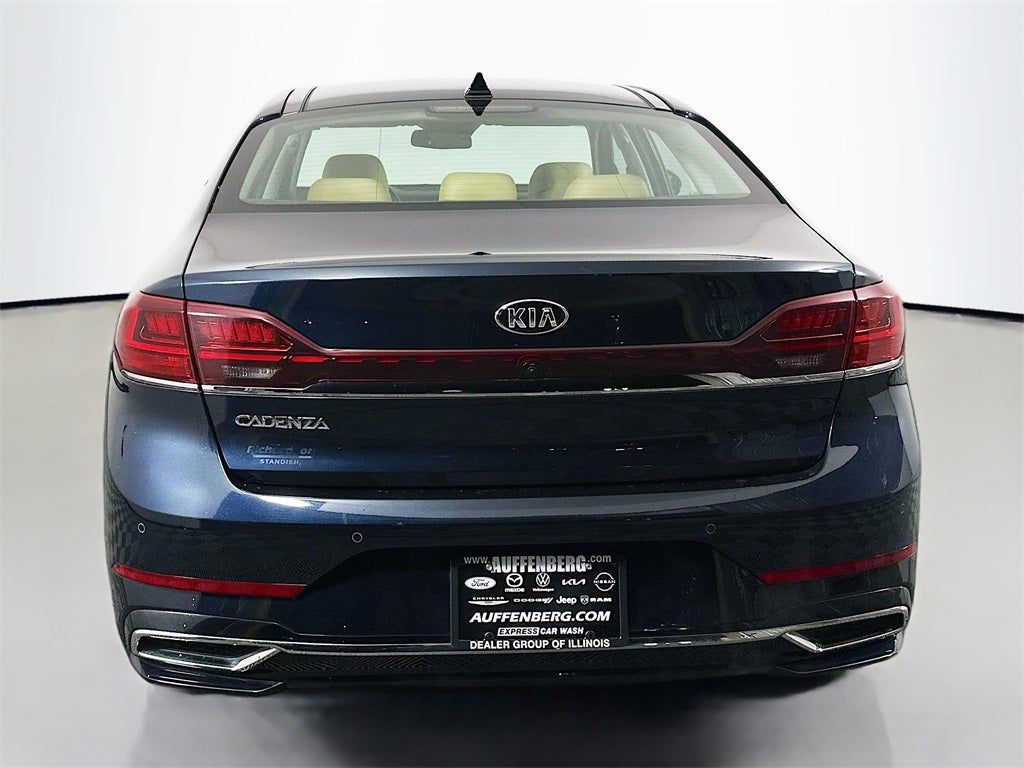 2020 Kia Cadenza Limited