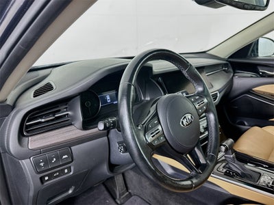 2020 Kia Cadenza Limited