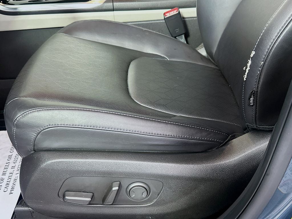 2022 Kia Carnival EX